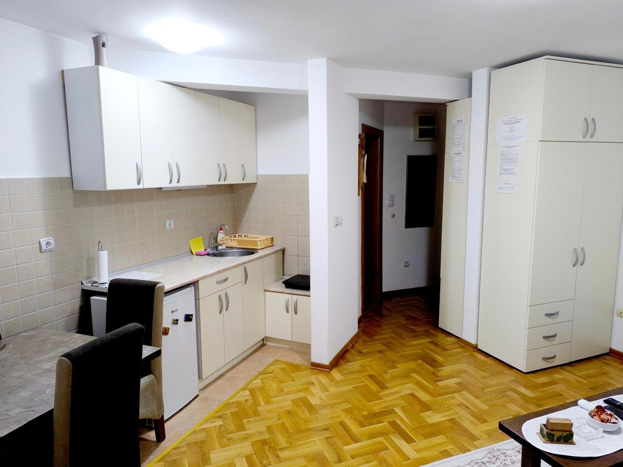 Apartment Laca Vrnjačka Banja Eksteriør billede