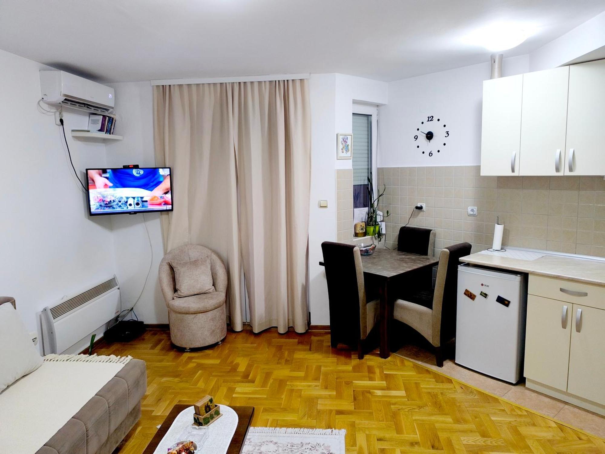 Apartment Laca Vrnjačka Banja Eksteriør billede