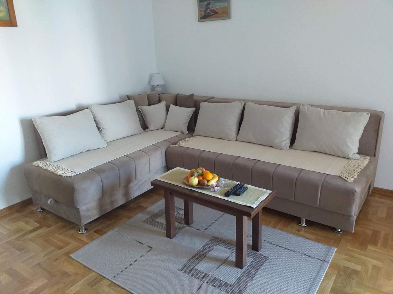 Apartment Laca Vrnjačka Banja Eksteriør billede